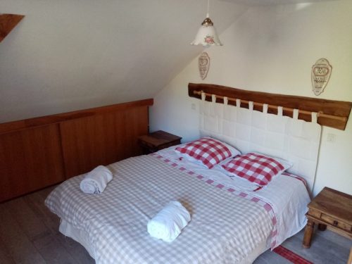 Chambre 2 du gîte Bleuets